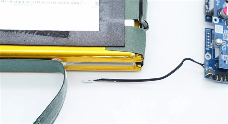 f3c8bd7af235b0d3546b20b1b7d78b7